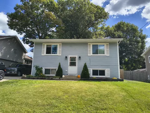6811 236th, Paddock Lake, WI 53168