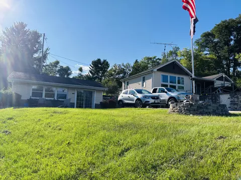8326 Fish Hatchery, Burlington, WI 53105