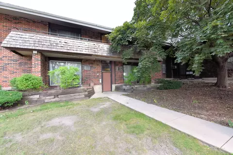 7640 W Leon #A, Milwaukee, WI 53218