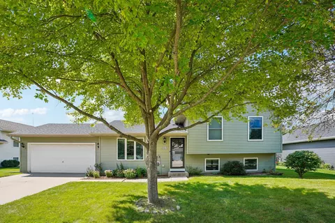 w201n16275 Ash, Jackson, WI 53037