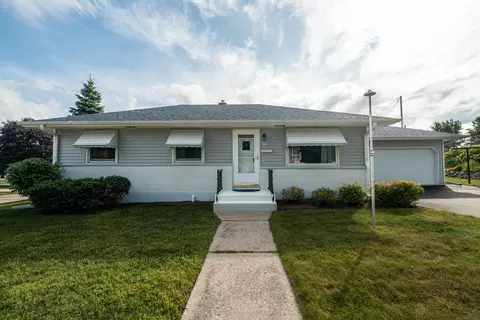 759 Pennsylvania, West Bend, WI 53095
