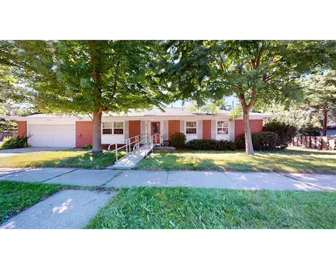 3618 Lowell, Two Rivers, WI 54241
