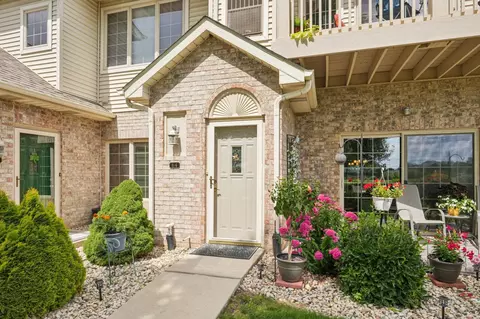 6631 Spring Hl #64, Mount Pleasant, WI 53406