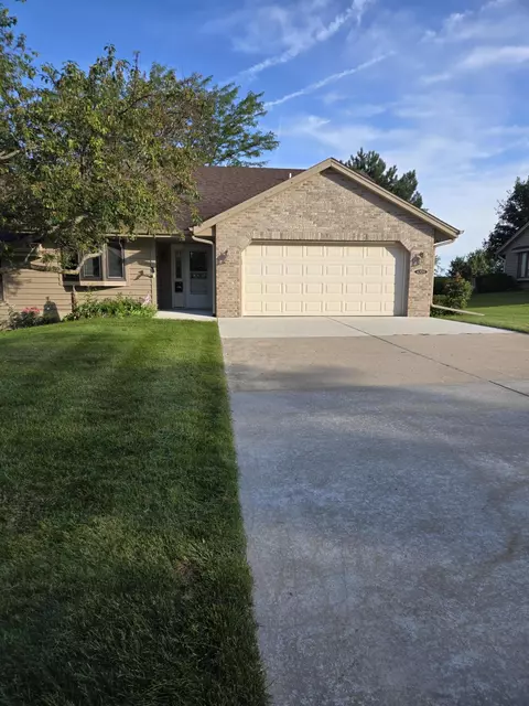 6320 Hilltop, Mount Pleasant, WI 53406