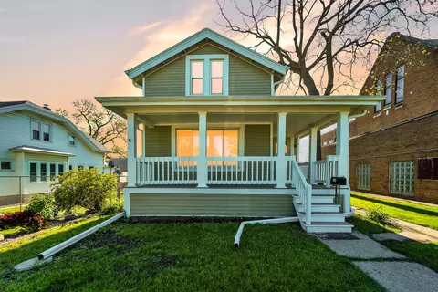 1632 S 77th, West Allis, WI 53214