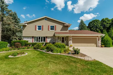 w266n6560 Top-o Hl, Lisbon, WI 53089