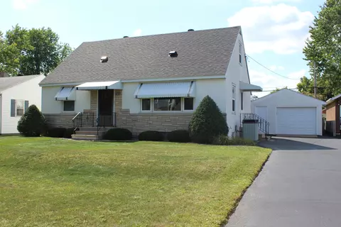 3010 27th, La Crosse, WI 54601