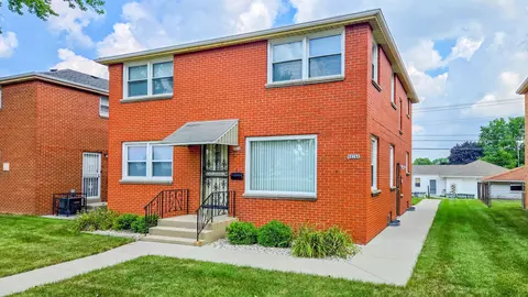8826 W Capitol #8826A, Milwaukee, WI 53222