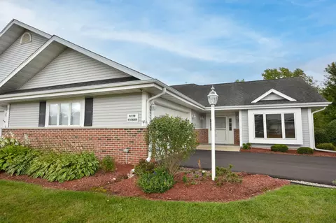 n119w17659 Cove #21, Germantown, WI 53022
