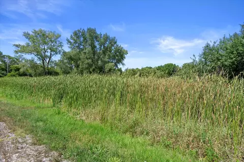 3140 W Drexel, Franklin, WI 53132 photo 14