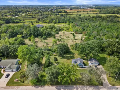 3140 W Drexel, Franklin, WI 53132 photo 8