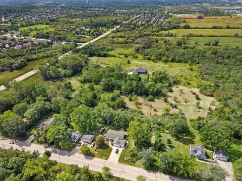 3140 W Drexel, Franklin, WI 53132 photo 9
