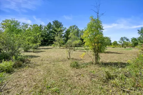 3140 W Drexel, Franklin, WI 53132 photo 5