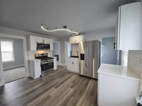 1512 John #1512A, Sheboygan, WI 53083