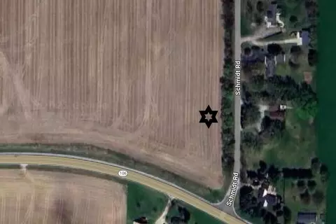 Lt2 Schmidt, Hebron, WI 53549