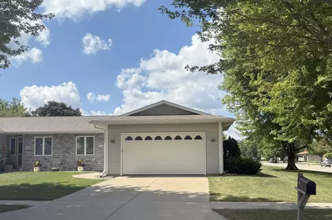518 N Patricia, Elkhorn, WI 53121