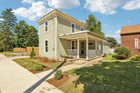 736 Main, Genoa City, WI 53128