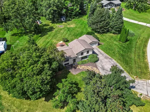 w334s8031 Tolbert, Mukwonago, WI 53149
