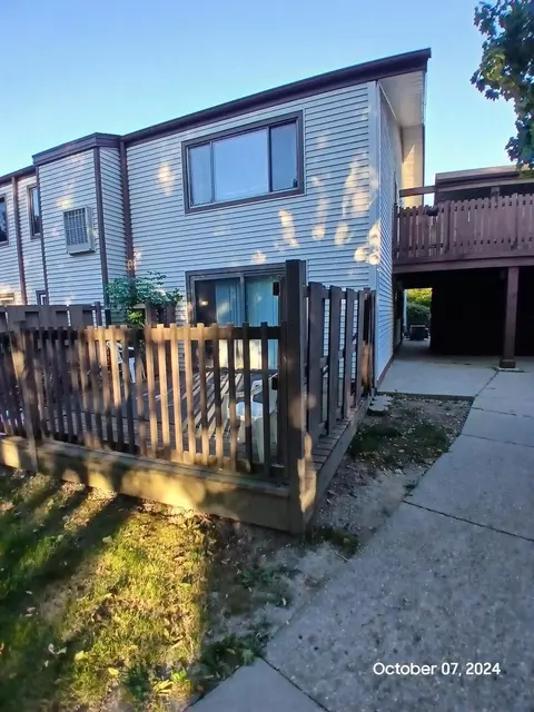 8309 N 107th #B, Milwaukee, WI 53224