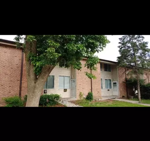 9076 N 95th #F, Milwaukee, WI 53224
