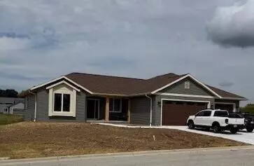 421 Park, Elkhart Lake, WI 53020