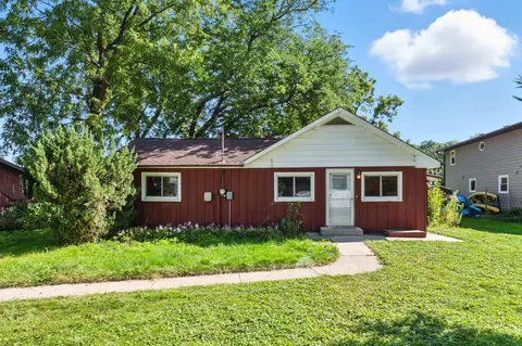4305 Riverside, Waterford, WI 53185