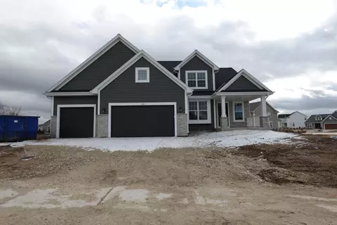 1795 Arbor Vis, West Bend, WI 53095