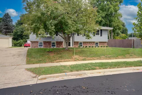 1954 Cascade, Waukesha, WI 53188