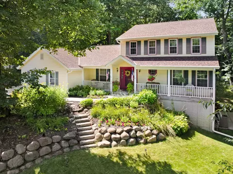 1701 S Lilly, New Berlin, WI 53146