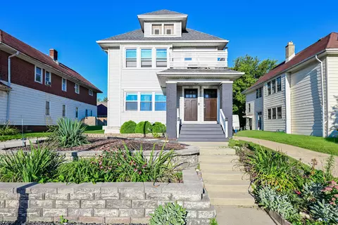 1523 N 47th #1525, Milwaukee, WI 53208