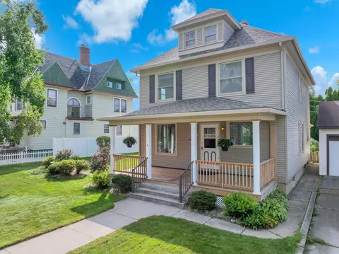 1942 N 7th, Sheboygan, WI 53081