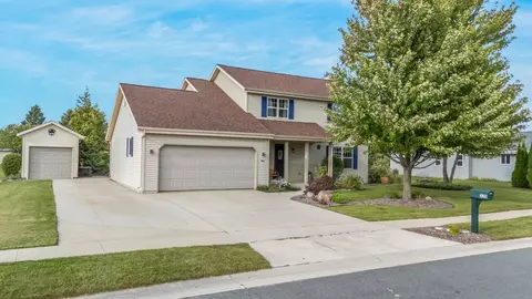 220 Meadows, Cedar Grove, WI 53013