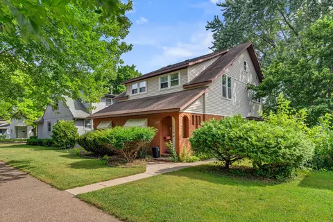 1326 Johnson #1328, La Crosse, WI 54601