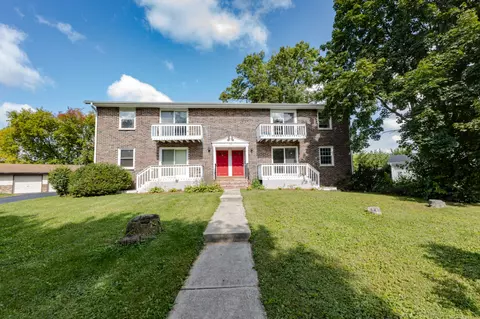 1305 Camden #D, Waukesha, WI 53186