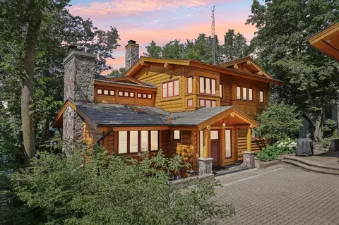 n1933 Bluff Lane #PIER 653, Linn, WI 53147
