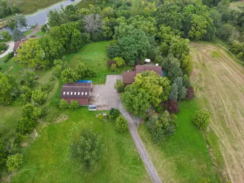 s106w17280 Muskego Dm, Muskego, WI 53150