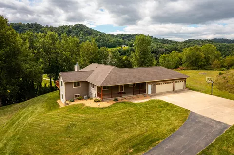 w5540 Olson Road, Onalaska, WI 54636