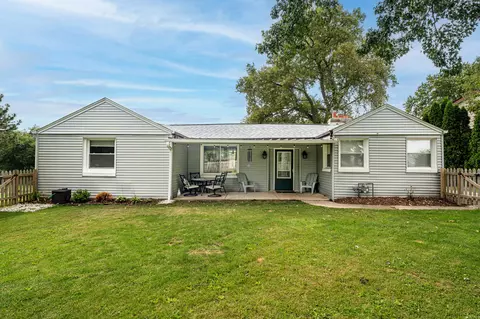 433 Riverview, Grafton, WI 53024