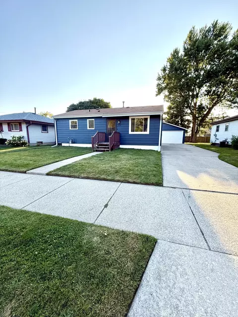 3144 Debra, Racine, WI 53403