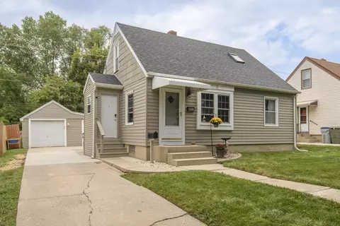 4161 S 5th, Milwaukee, WI 53207