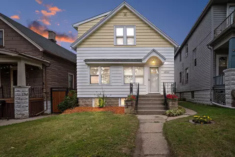 2714 S 15th, Milwaukee, WI 53215