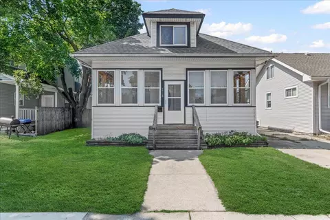 7728 14th, Kenosha, WI 53143