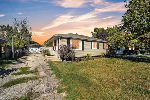 8254 23rd, Kenosha, WI 53143