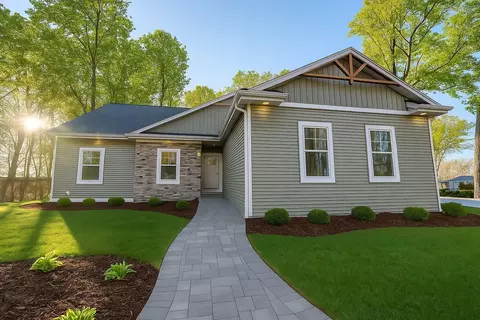478 Woodside #LT 170, West Bend, WI 53095