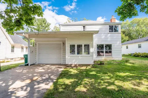 311 N 7th, Delavan, WI 53115