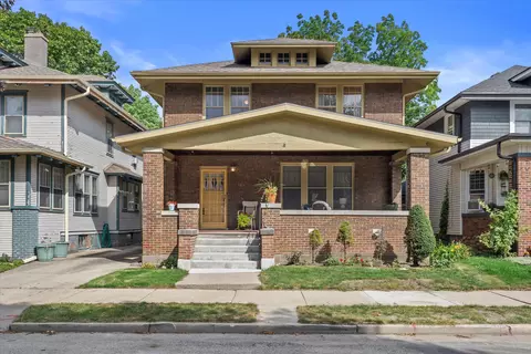 1643 Park, Racine, WI 53403