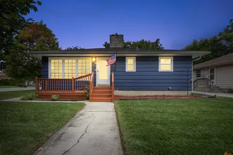 518 Sherman, South Milwaukee, WI 53172
