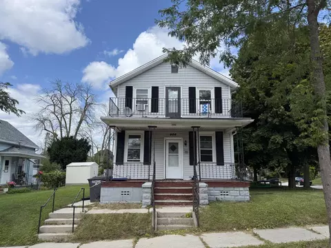 404 New York #406, Sheboygan, WI 53081