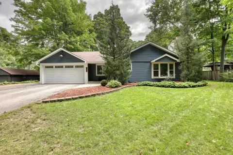 730 Lois, Brookfield, WI 53045