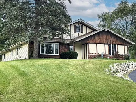 3526 St Huberts, Hubertus, WI 53033